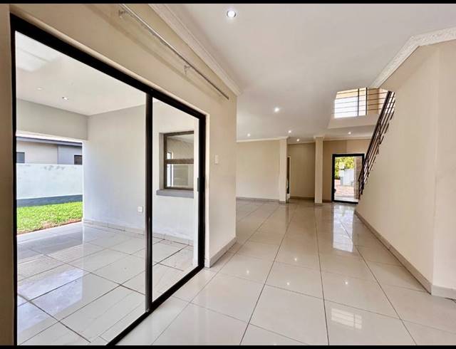 4 BEDROOM HOUSE FOR SALE IN MELODIE